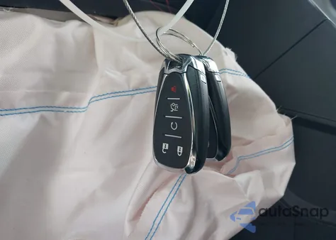 2017 Chevrolet Sonic Lt Auto из США, поврежденный, VIN 1G1JD5SB5H4137193